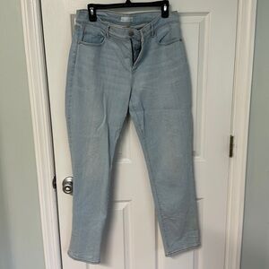 Loft light wash mid rise loose jeans. Size 10/30.